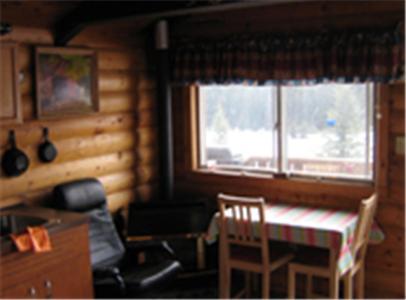 Bear Corner Adventures Bed & Bale Hotel Golden Quarto foto